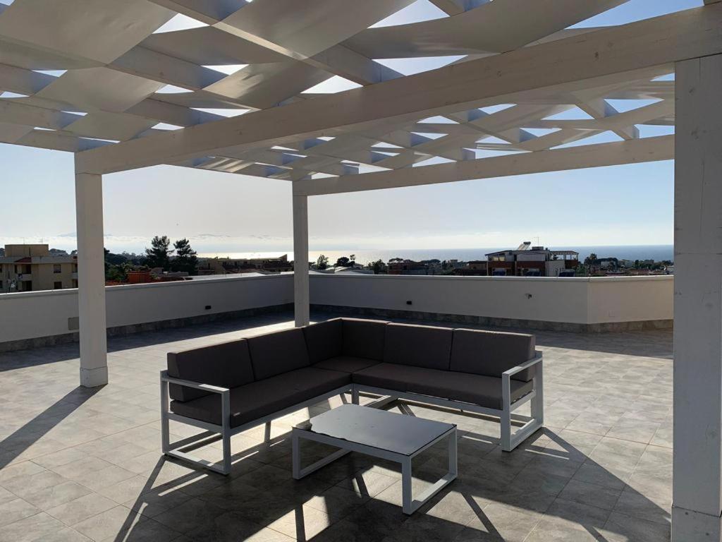 Апартаменты Terrace Ini Терразини Экстерьер фото